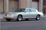 Lincoln Town Car 1998 года